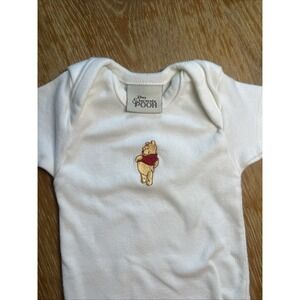 Vintage Winnie The Pooh‎ 0 To 3 Mos. Bodysuit Embroidered Design Sincerely